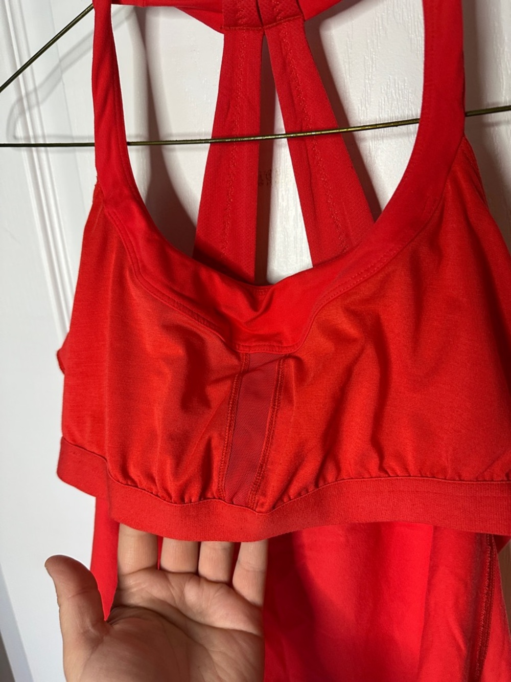 lululemon athletica Red Halter Racerback Tank women’s size M bra included A0175 - Picture 6 of 9